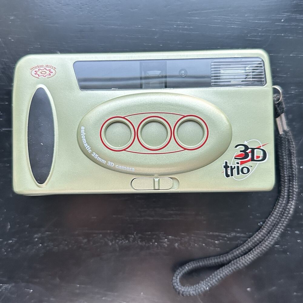 RARE / NEW TRIO 3D 35mm FILM AnalogPoint & Shoot 3D Analog Film Camera